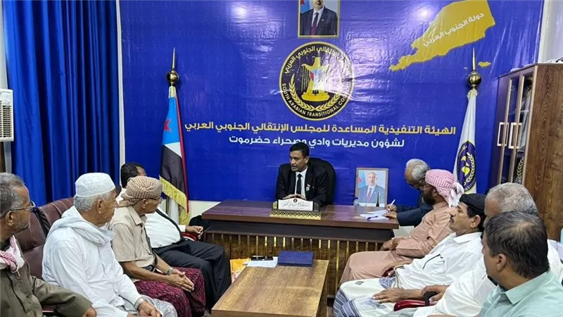 التميمي يطّلع على إجراءات التسجيل في التعبئة العامة بمديرية القطن 